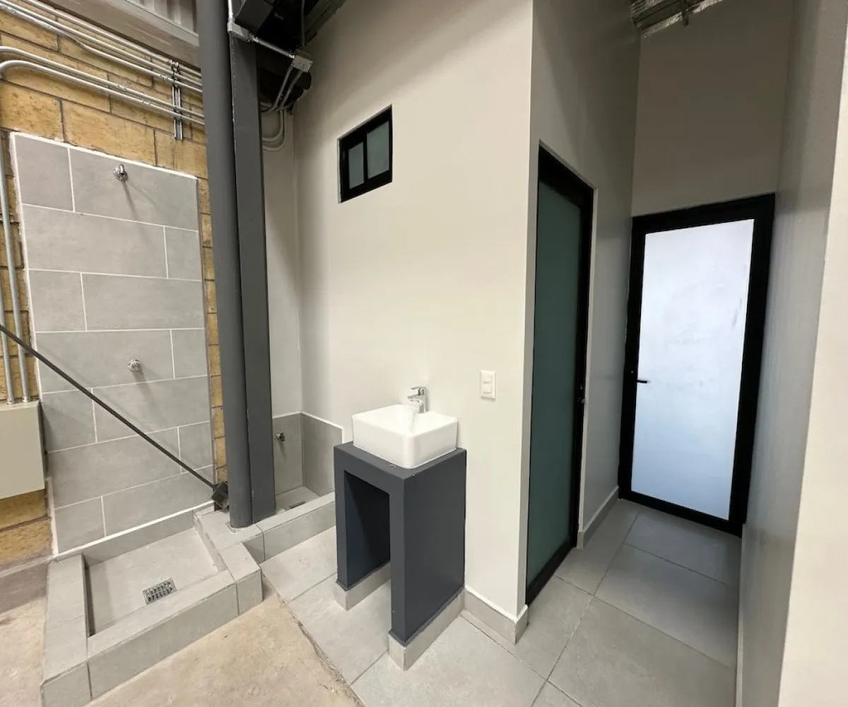 Bodega En Venta,Nextipac,Camino al Alemán S.N., Zapopan, Jalisco 45220,2 Baños,Camino al Alemán,1,p60tmem