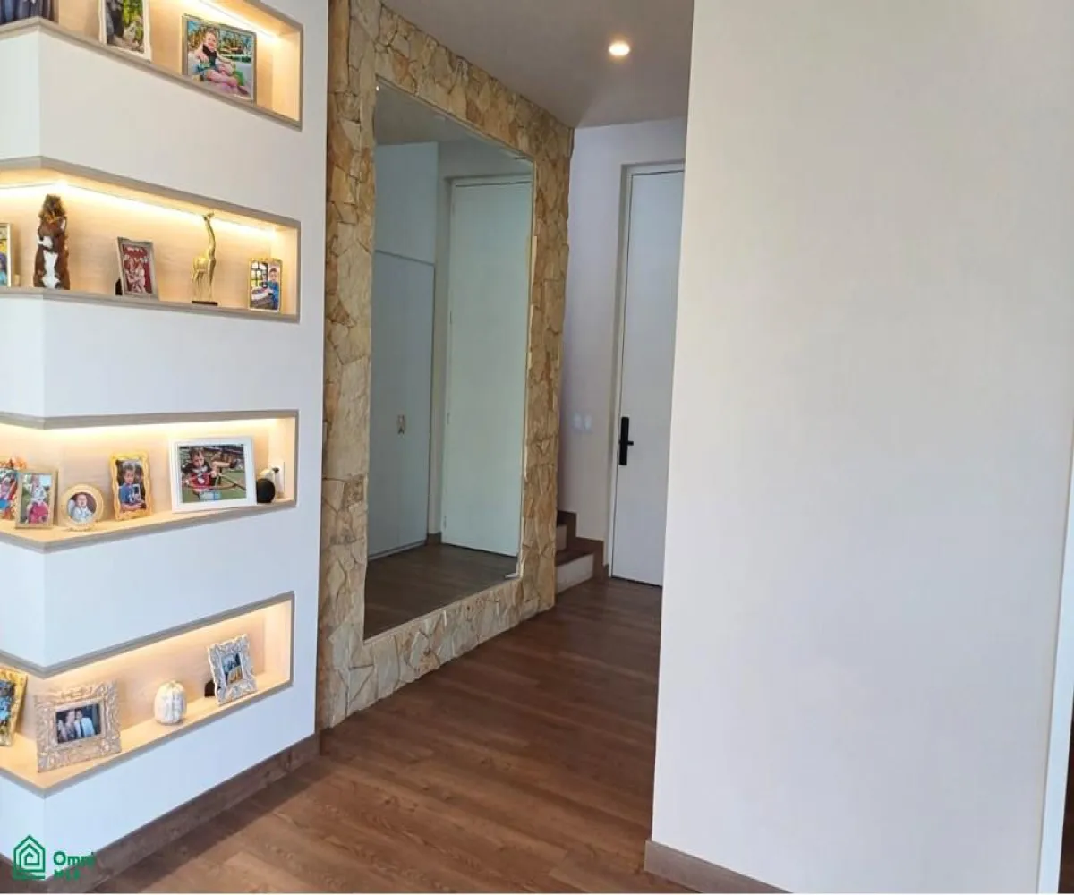 Casa En Venta,Fraccionamiento El Alcázar (Casa Fuerte),Baluarte 93, Tlajomulco de Zuniga, Jalisco 45645, 4 Habitaciones,3 Baños,Baluarte,2,MX25995537