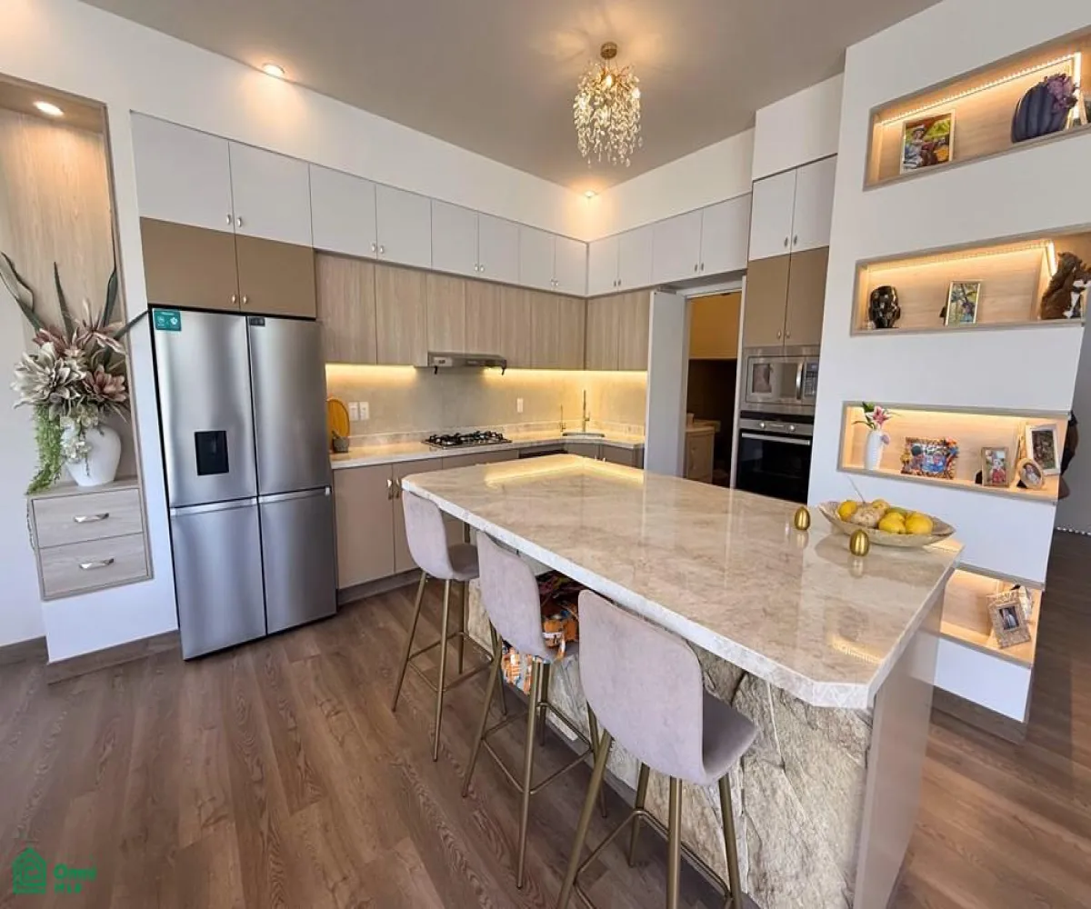 Casa En Venta,Fraccionamiento El Alcázar (Casa Fuerte),Baluarte 93, Tlajomulco de Zuniga, Jalisco 45645, 4 Habitaciones,3 Baños,Baluarte,2,MX25995537