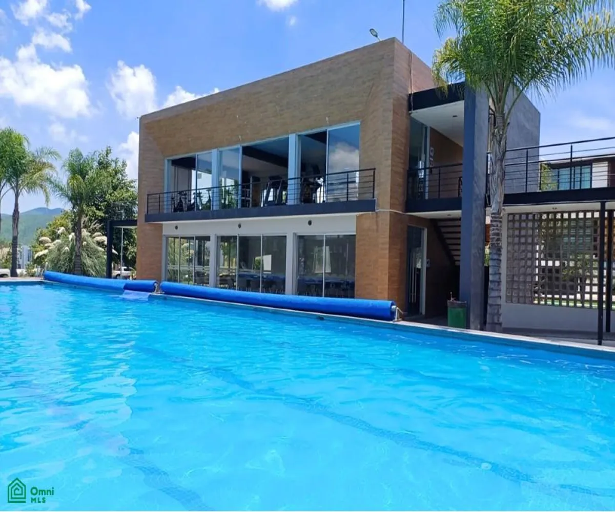 Casa En Venta,Fraccionamiento El Alcázar (Casa Fuerte),Baluarte 93, Tlajomulco de Zuniga, Jalisco 45645, 4 Habitaciones,3 Baños,Baluarte,2,MX25995537