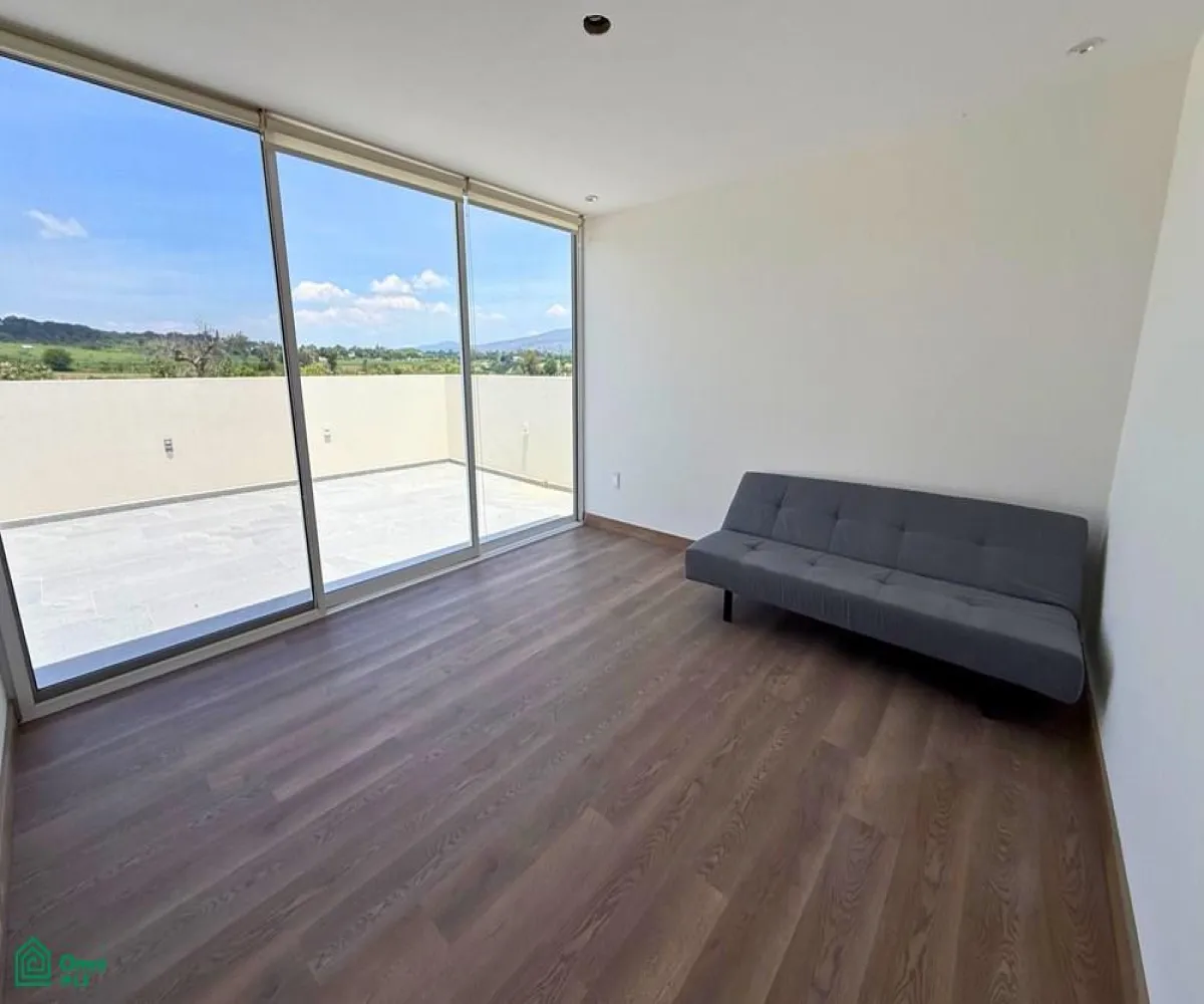 Casa En Venta,Fraccionamiento El Alcázar (Casa Fuerte),Baluarte 93, Tlajomulco de Zuniga, Jalisco 45645, 4 Habitaciones,3 Baños,Baluarte,2,MX25995537