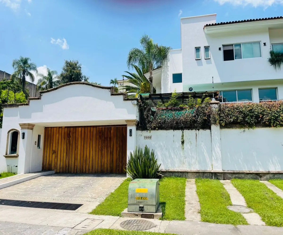 Casa En Venta,Avenida Naciones Unidas 7000 5, Zapopan, Jalisco 45110, 3 Habitaciones,4 Baños,Avenida Naciones Unidas,1,p9Pdm7G