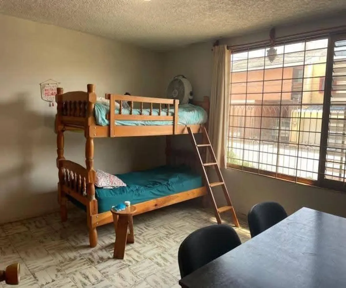 Casa En Venta,Ladron De Guevara,Calle Aurelio Luis Gallardo 531, Guadalajara, Jalisco 44600, 6 Habitaciones,6 Baños,Calle Aurelio Luis Gallardo,1,pGyksFo