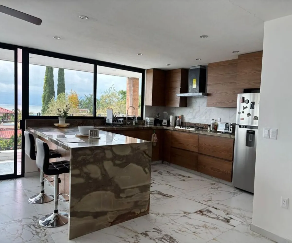 Casa En Venta,San Juan Cosalá,Carretera Jocotepec-chapala ´1128 26, Jocotepec, Jalisco 45820, 4 Habitaciones,6 Baños,Carretera Jocotepec-chapala,1,pxZMc7J