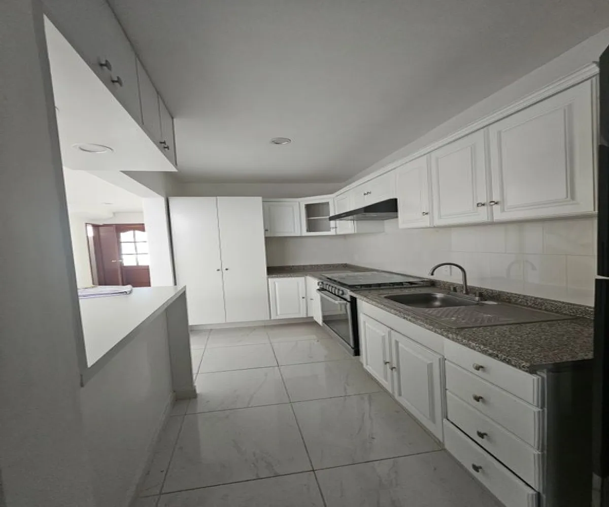 Casa En Venta,Villas de Zapopan,Industria de La Construcción 77 69, Zapopan, Jalisco 45132, 3 Habitaciones,2 Baños,Industria de La Construcción,1,p4LIy8B