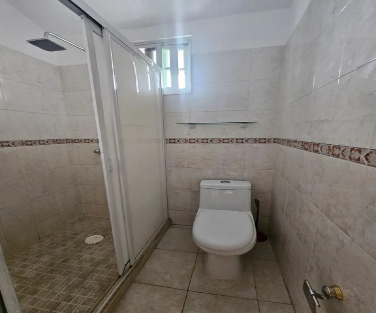 Casa En Venta,Villas de Zapopan,Industria de La Construcción 77 69, Zapopan, Jalisco 45132, 3 Habitaciones,2 Baños,Industria de La Construcción,1,p4LIy8B