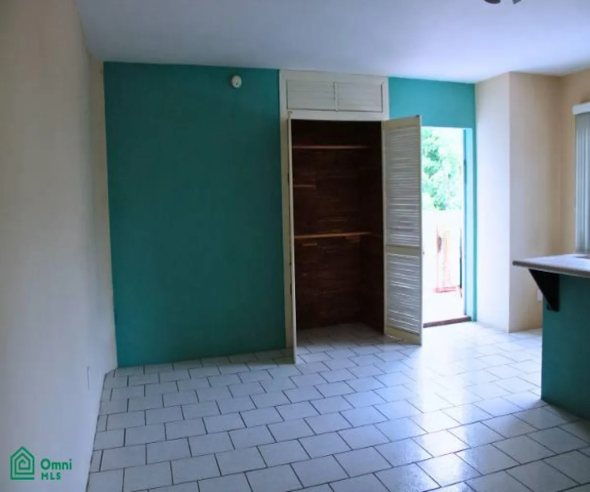 Casa En Venta,Italia Providencia,Pisa 847, Guadalajara, Jalisco 44648, 6 Habitaciones,4 Baños,Pisa,2,MX25672362