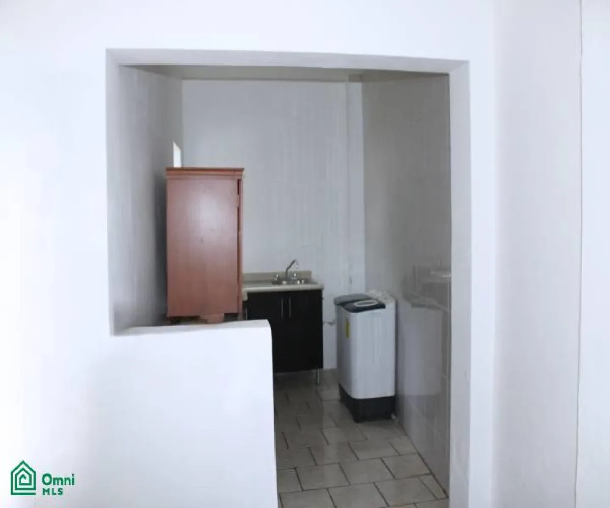 Casa En Venta,Italia Providencia,Pisa 847, Guadalajara, Jalisco 44648, 6 Habitaciones,4 Baños,Pisa,2,MX25672362