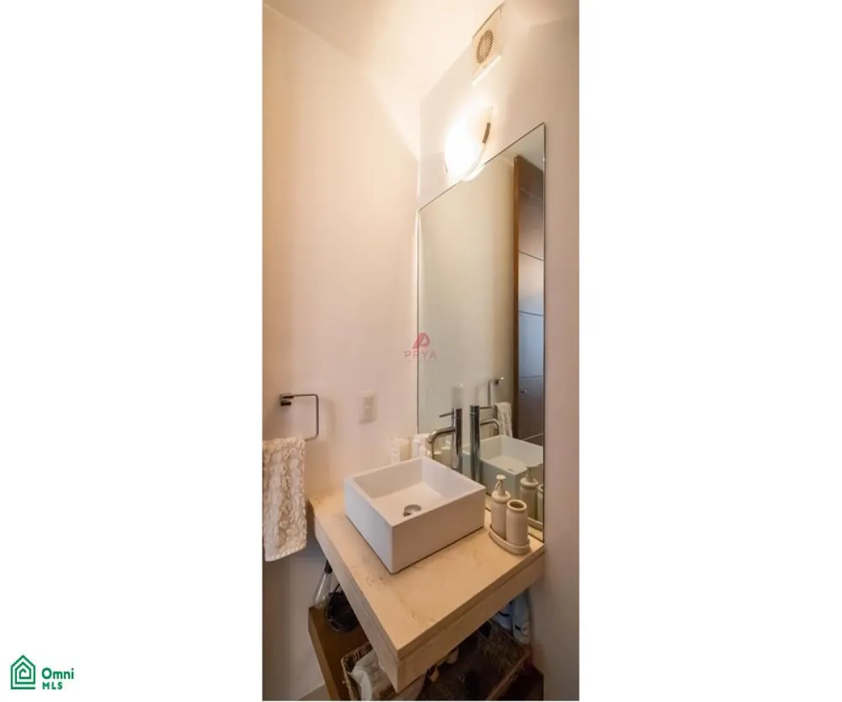 Casa En Venta,Fraccionamiento Colomos Providencia,asunción 1975, Guadalajara, Jalisco 44660, 4 Habitaciones,3 Baños,asunción,3,MX25996181