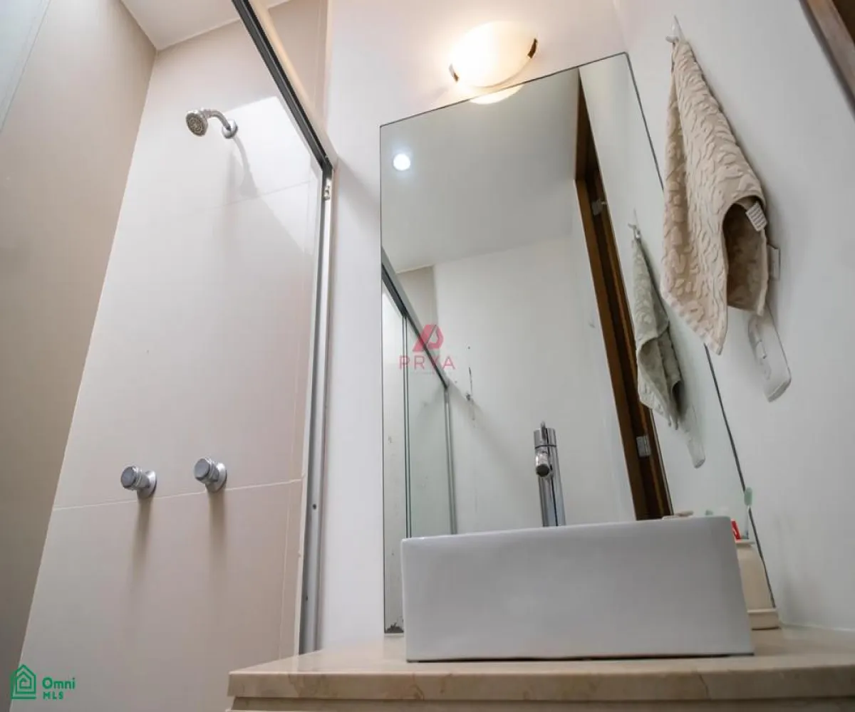 Casa En Venta,Fraccionamiento Colomos Providencia,asunción 1975, Guadalajara, Jalisco 44660, 4 Habitaciones,3 Baños,asunción,3,MX25996181