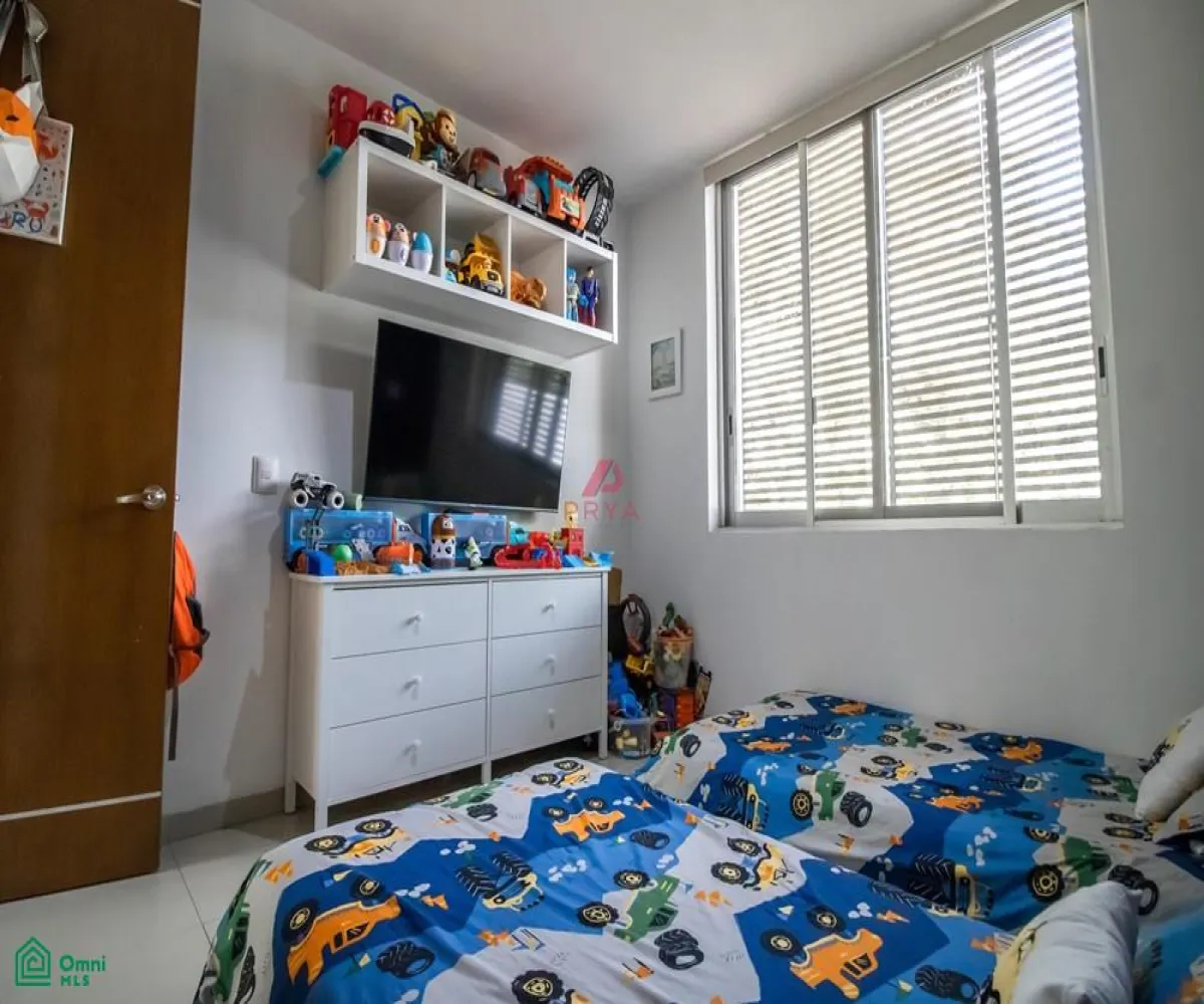 Casa En Venta,Fraccionamiento Colomos Providencia,asunción 1975, Guadalajara, Jalisco 44660, 4 Habitaciones,3 Baños,asunción,3,MX25996181