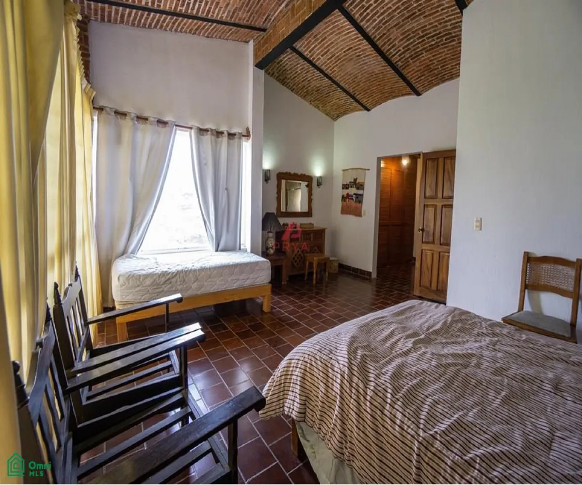 Casa En Venta,Fraccionamiento Brisas de Chapala,Tormenta 2, Chapala, Jalisco 45900, 6 Habitaciones,5 Baños,Tormenta,MX25996182