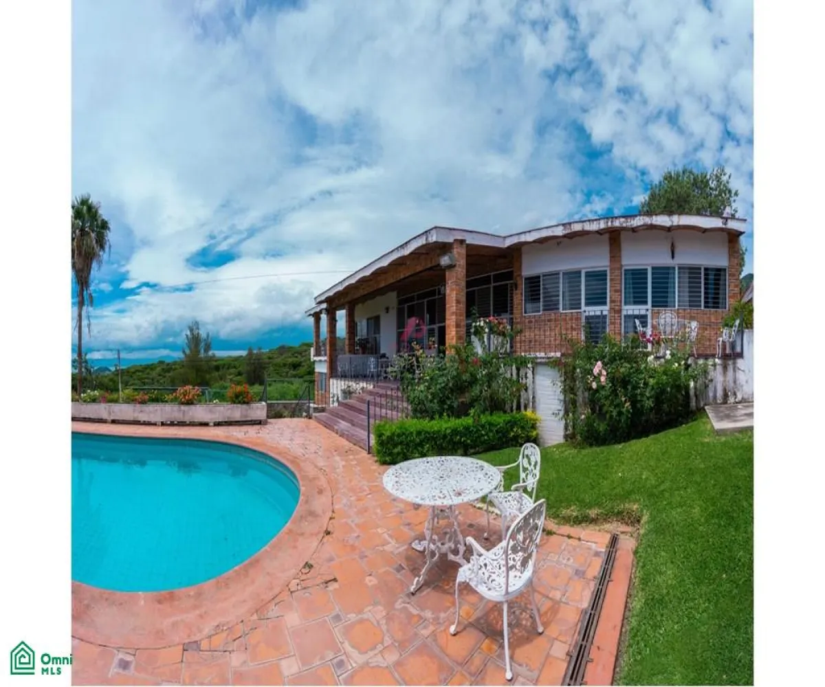 Casa En Venta,Fraccionamiento Brisas de Chapala,Tormenta 2, Chapala, Jalisco 45900, 6 Habitaciones,5 Baños,Tormenta,MX25996182