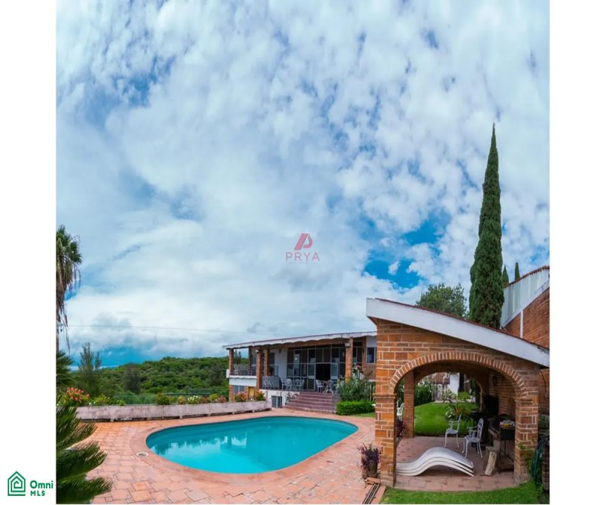 Casa En Venta,Fraccionamiento Brisas de Chapala,Tormenta 2, Chapala, Jalisco 45900, 6 Habitaciones,5 Baños,Tormenta,MX25996182