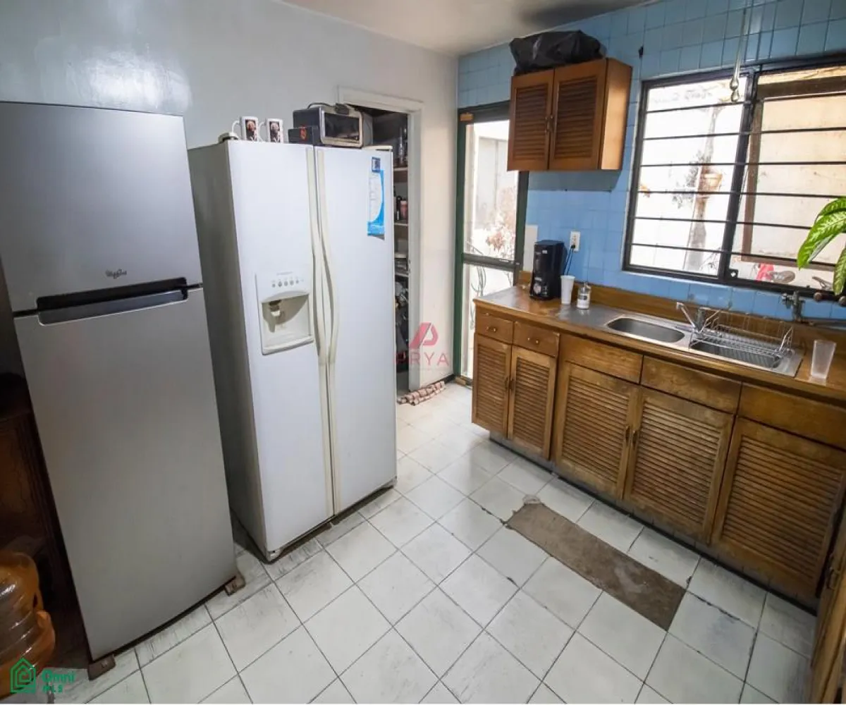 Casa En Venta,Chapalita,Purisima 3139, Guadalajara, Jalisco 44500, 4 Habitaciones,3 Baños,Purisima,MX25996209