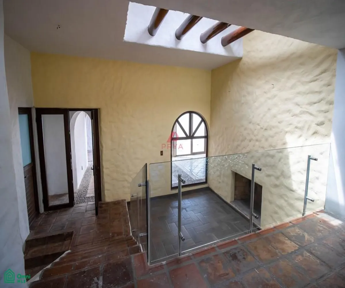 Casa En Venta,Fraccionamiento Ladrón de Guevara,LADRON DE GUEVARA S/N, Guadalajara, Jalisco 44690,1 Baño,LADRON DE GUEVARA,MX25996226