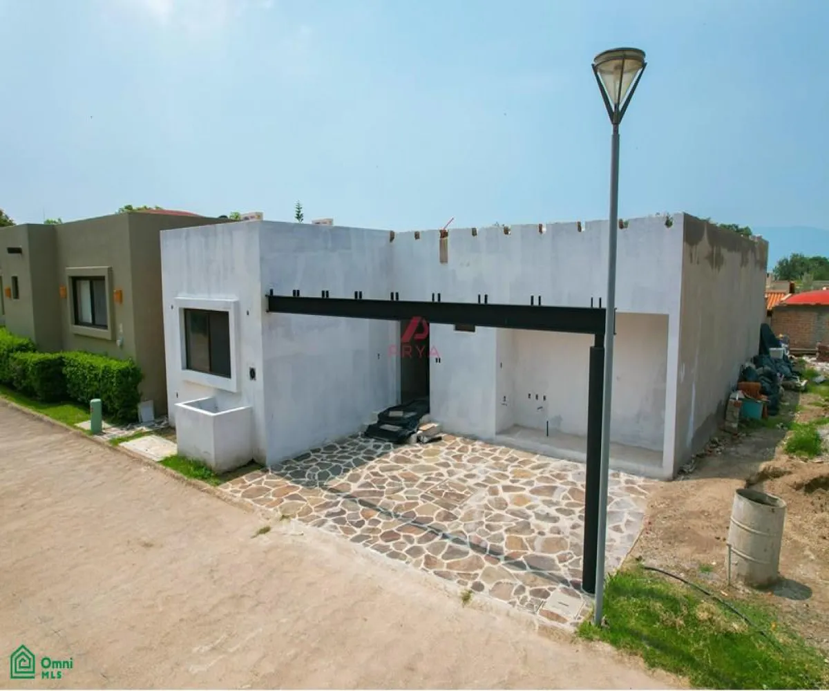 Casa En Venta,Ajijic Centro,Carretera a Chapala - Jocotepec, raquenet Club 960, Chapala, Jalisco 45920, 3 Habitaciones,3 Baños,Carretera a Chapala - Jocotepec, raquenet Club,MX25996237