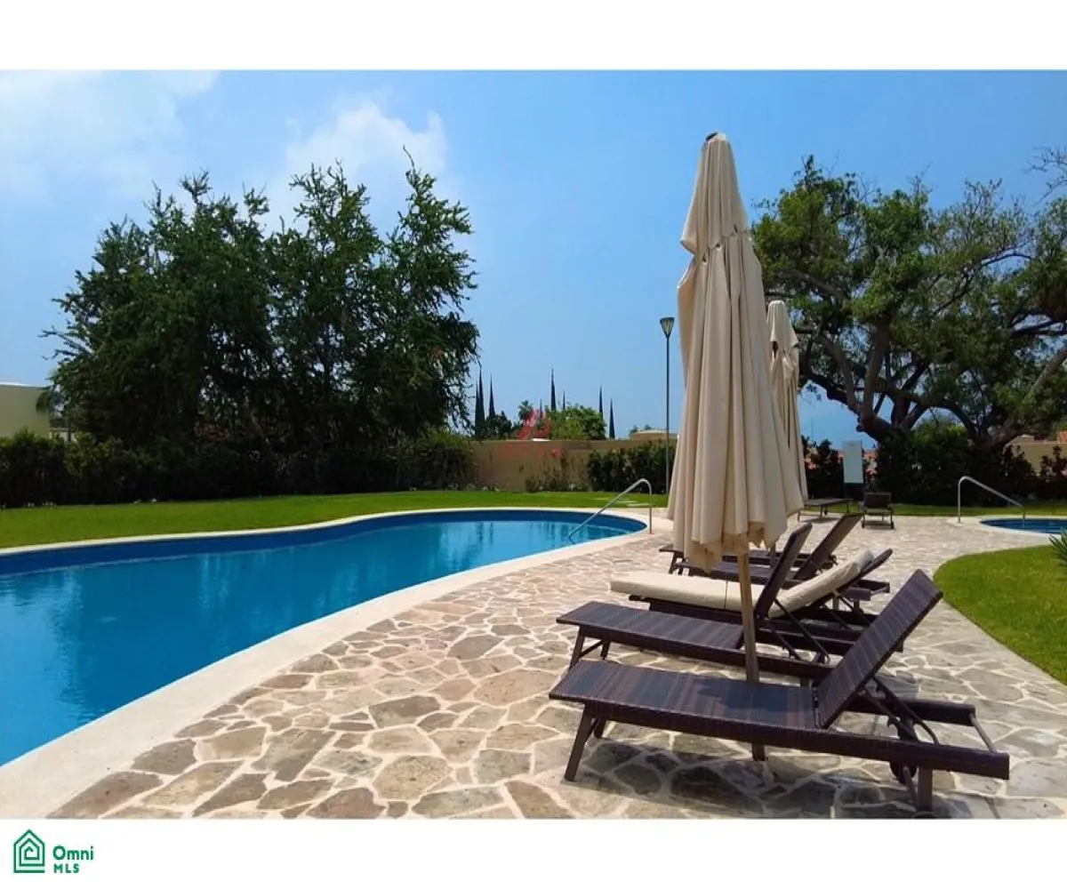 Casa En Venta,Ajijic Centro,Carretera a Chapala - Jocotepec, raquenet Club 960, Chapala, Jalisco 45920, 3 Habitaciones,3 Baños,Carretera a Chapala - Jocotepec, raquenet Club,MX25996237