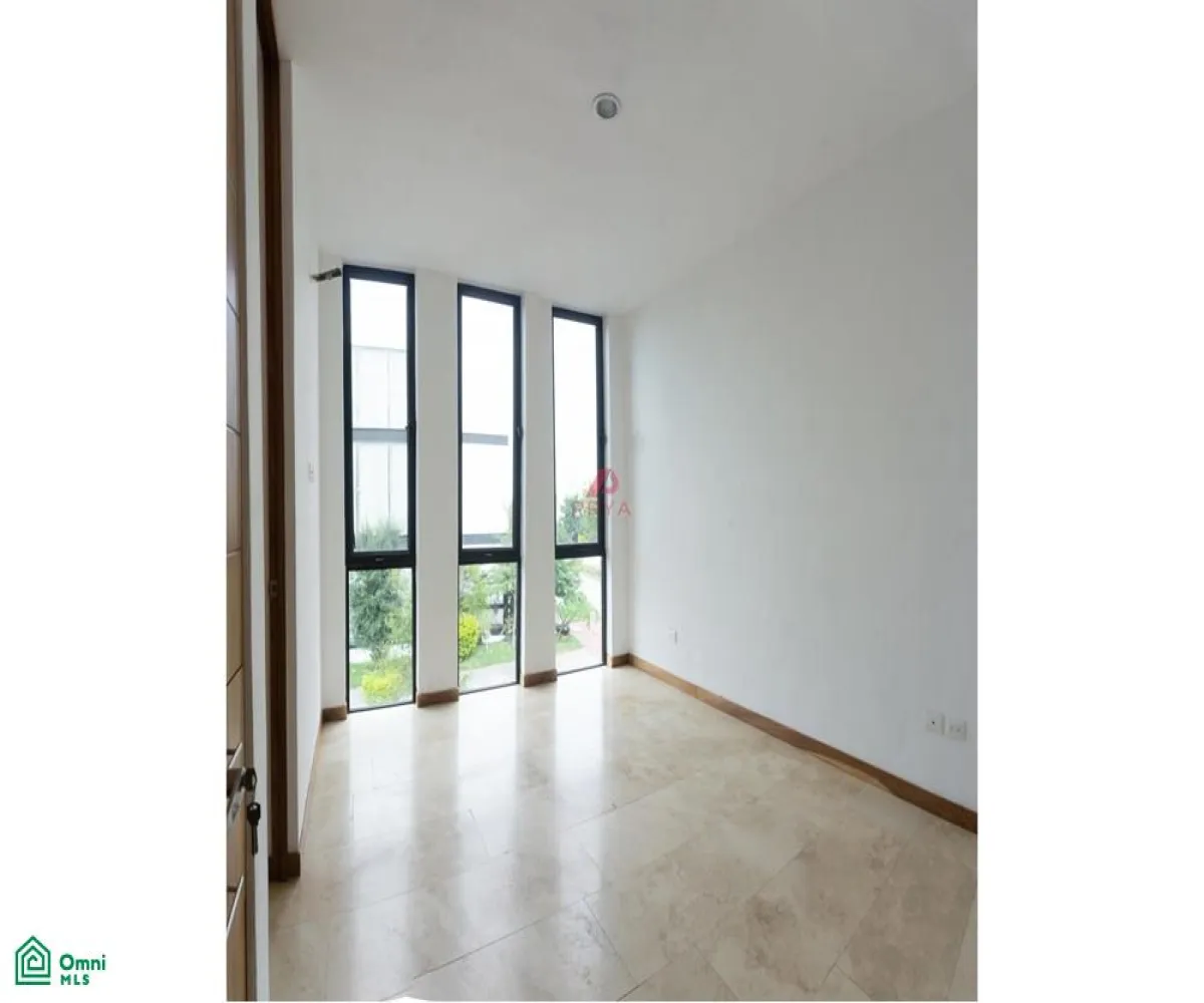 Casa En Venta,Solares Residencial,Coto Acanthia 211, Zapopan, Jalisco 45019, 4 Habitaciones,Coto Acanthia,MX25996246