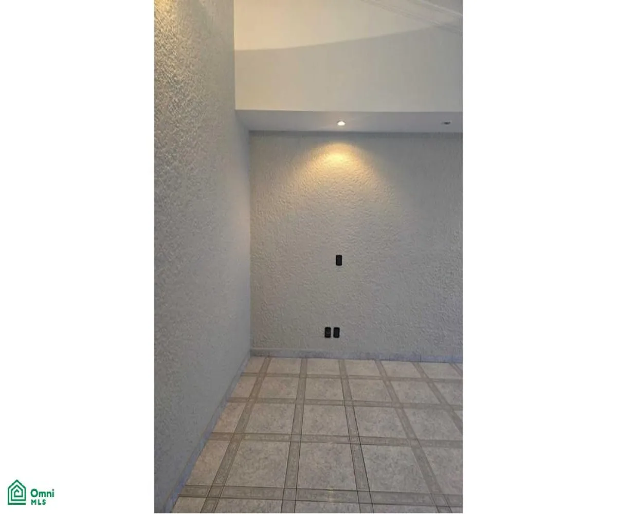 Casa En Venta,Jardines De Guadalupe,San Luis Gonzaga 4996, Guadalajara, Jalisco 45030, 4 Habitaciones,5 Baños,San Luis Gonzaga,MX25996247