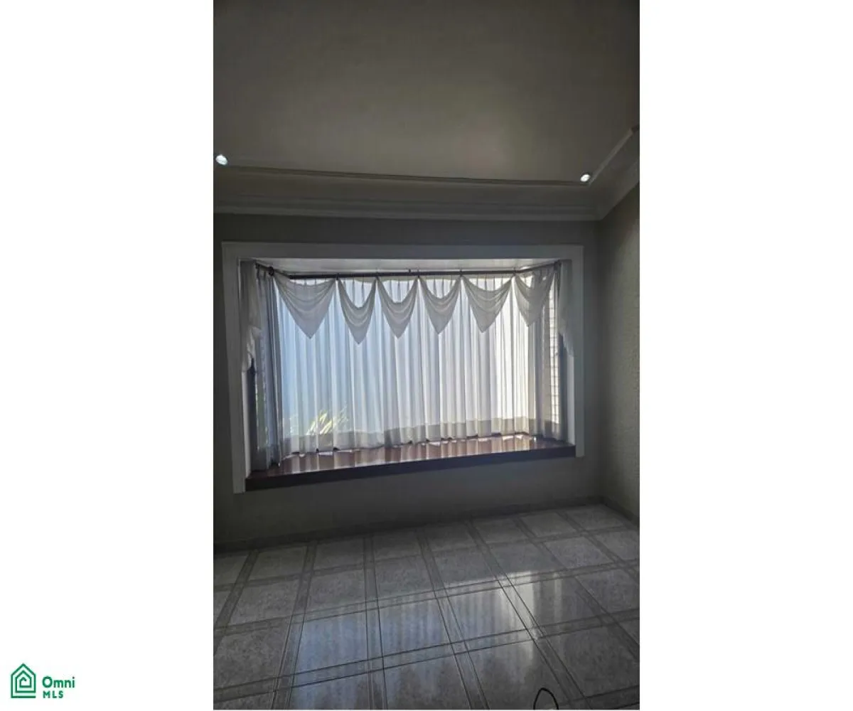 Casa En Venta,Jardines De Guadalupe,San Luis Gonzaga 4996, Guadalajara, Jalisco 45030, 4 Habitaciones,5 Baños,San Luis Gonzaga,MX25996247