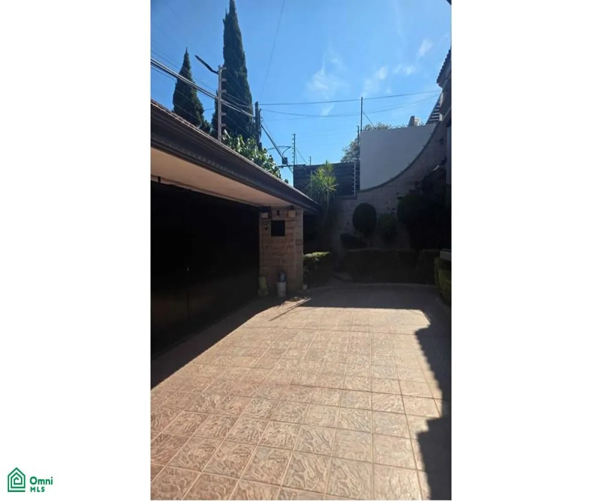 Casa En Venta,Jardines De Guadalupe,San Luis Gonzaga 4996, Guadalajara, Jalisco 45030, 4 Habitaciones,5 Baños,San Luis Gonzaga,MX25996247