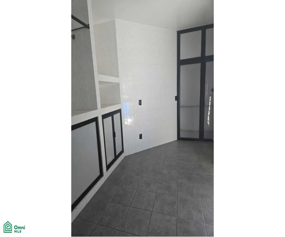 Casa En Venta,Jardines De Guadalupe,San Luis Gonzaga 4996, Guadalajara, Jalisco 45030, 4 Habitaciones,5 Baños,San Luis Gonzaga,MX25996247