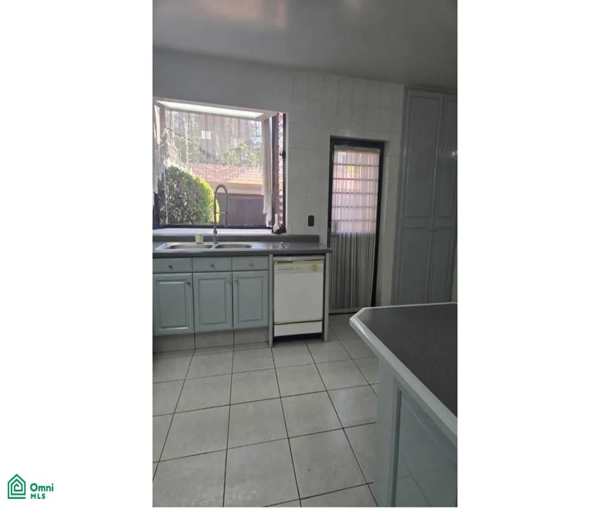 Casa En Venta,Jardines De Guadalupe,San Luis Gonzaga 4996, Guadalajara, Jalisco 45030, 4 Habitaciones,5 Baños,San Luis Gonzaga,MX25996247