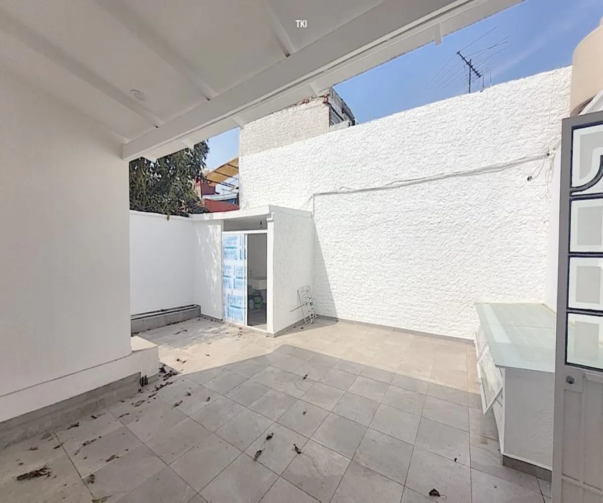 Casa En Venta,Santa Elena Alcalde,Calle Jerez 2477, Guadalajara, Jalisco 44220, 5 Habitaciones,3 Baños,Calle Jerez,2,pPn8EWT