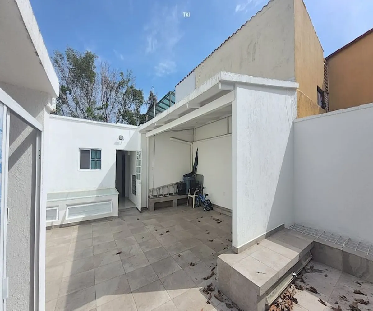 Casa En Venta,Santa Elena Alcalde,Calle Jerez 2477, Guadalajara, Jalisco 44220, 5 Habitaciones,3 Baños,Calle Jerez,2,pPn8EWT