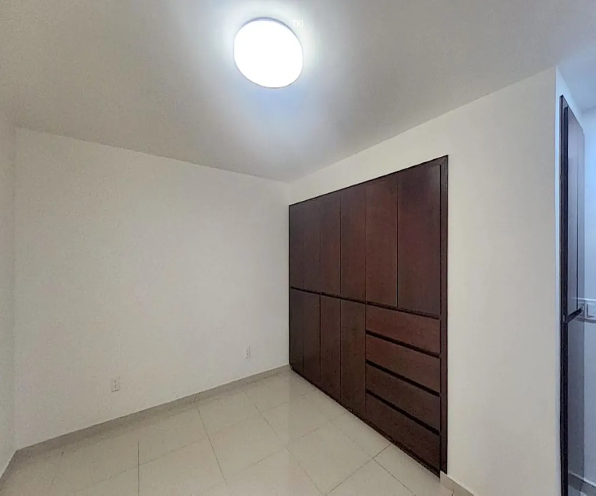 Casa En Venta,Santa Elena Alcalde,Calle Jerez 2477, Guadalajara, Jalisco 44220, 5 Habitaciones,3 Baños,Calle Jerez,2,pPn8EWT
