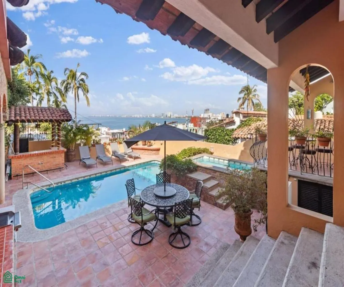 Casa En Venta,Puerto Vallarta Centro,Miramar 585, Puerto Vallarta, Jalisco 48300, 7 Habitaciones,9 Baños,Miramar,3,MX23997381