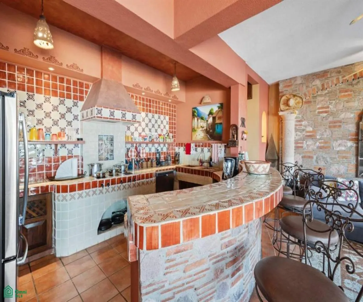 Casa En Venta,Puerto Vallarta Centro,Miramar 585, Puerto Vallarta, Jalisco 48300, 7 Habitaciones,9 Baños,Miramar,3,MX23997381