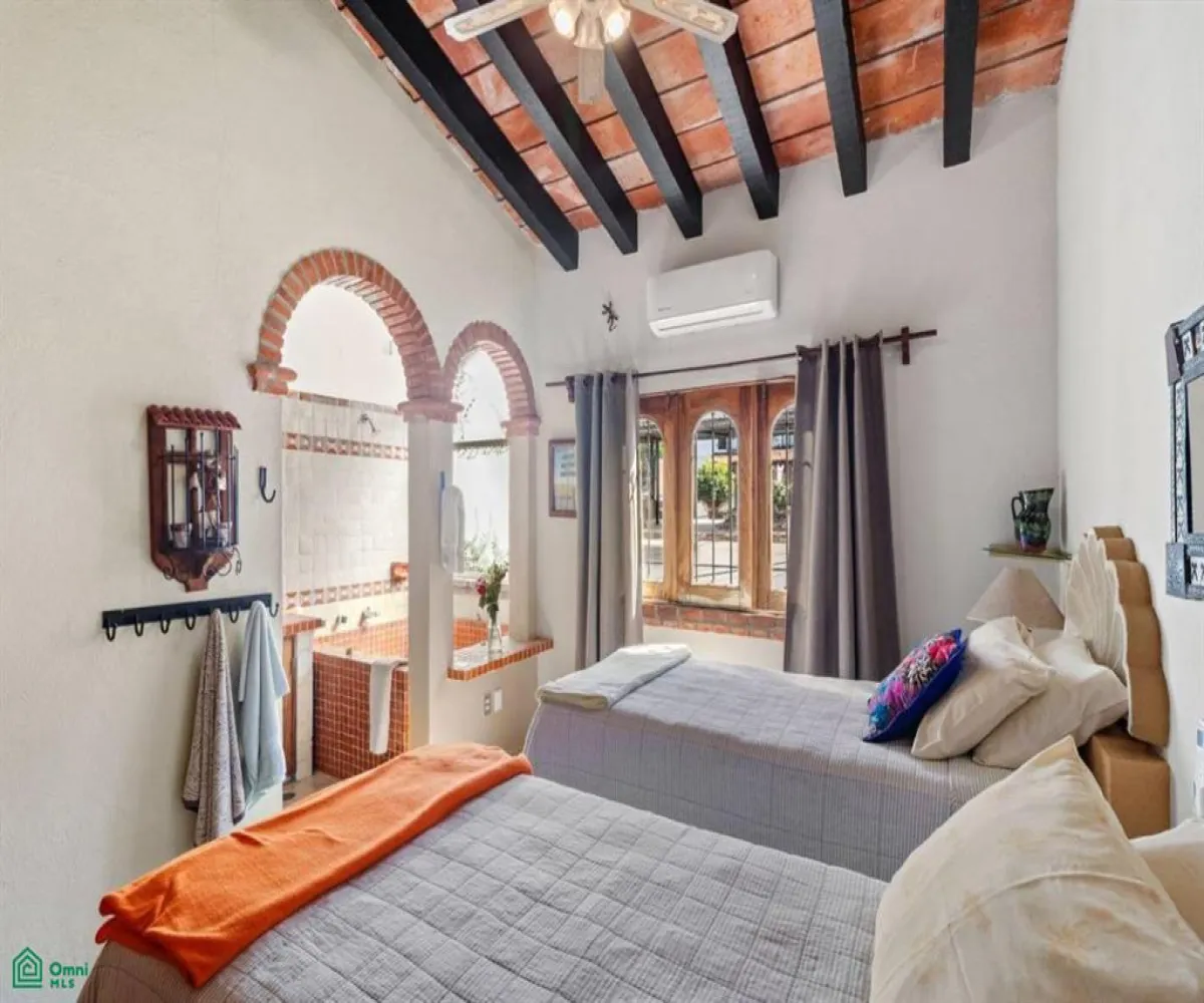 Casa En Venta,Puerto Vallarta Centro,Miramar 585, Puerto Vallarta, Jalisco 48300, 7 Habitaciones,9 Baños,Miramar,3,MX23997381