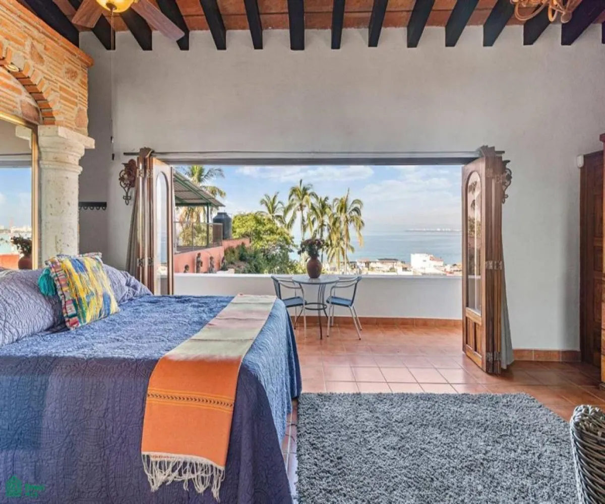 Casa En Venta,Puerto Vallarta Centro,Miramar 585, Puerto Vallarta, Jalisco 48300, 7 Habitaciones,9 Baños,Miramar,3,MX23997381