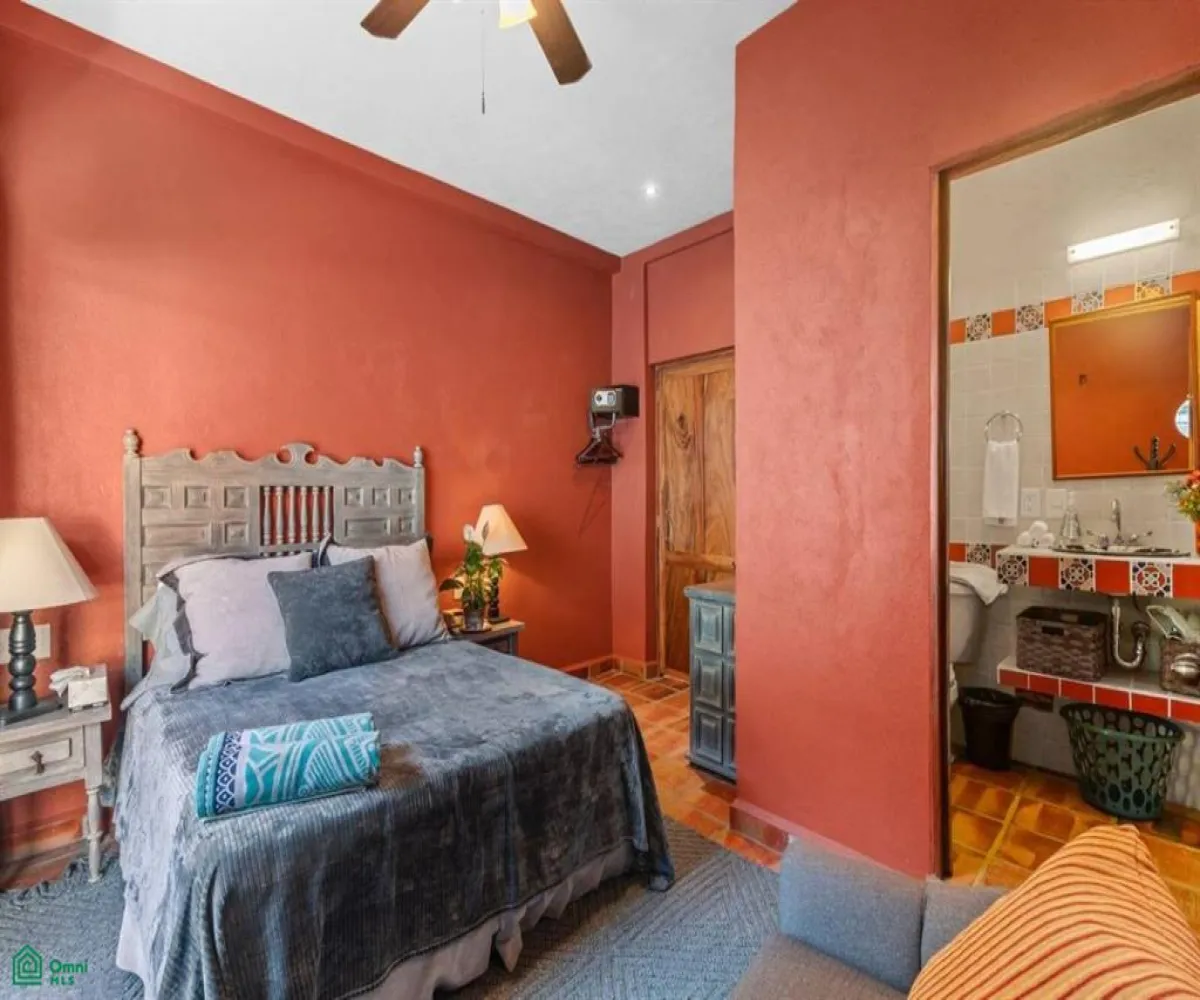 Casa En Venta,Puerto Vallarta Centro,Miramar 585, Puerto Vallarta, Jalisco 48300, 7 Habitaciones,9 Baños,Miramar,3,MX23997381