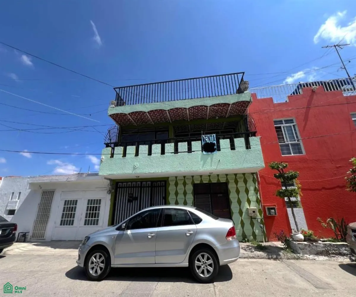 Casa En Venta,Los Altos,Salvador Ulloa 521, Tlaquepaque, Jalisco 45520, 4 Habitaciones,2 Baños,Salvador Ulloa,2,MX25997371