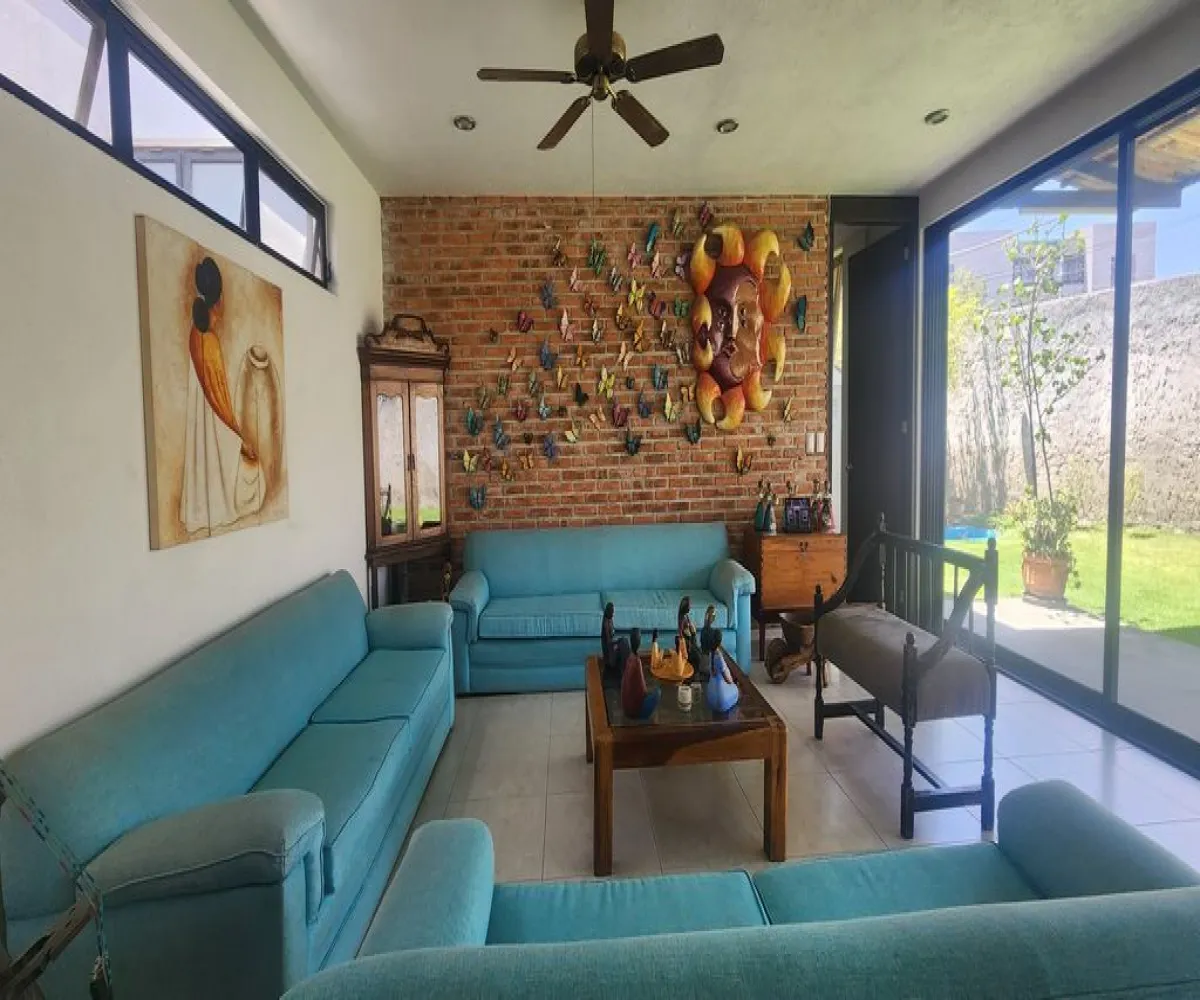 Casa En Venta,Camino Antiguo a San Isidro Mazatepec 88, Tlajomulco de Zúñiga, Jalisco 45645, 3 Habitaciones,2 Baños,Camino Antiguo a San Isidro Mazatepec,1,pGyFPbC