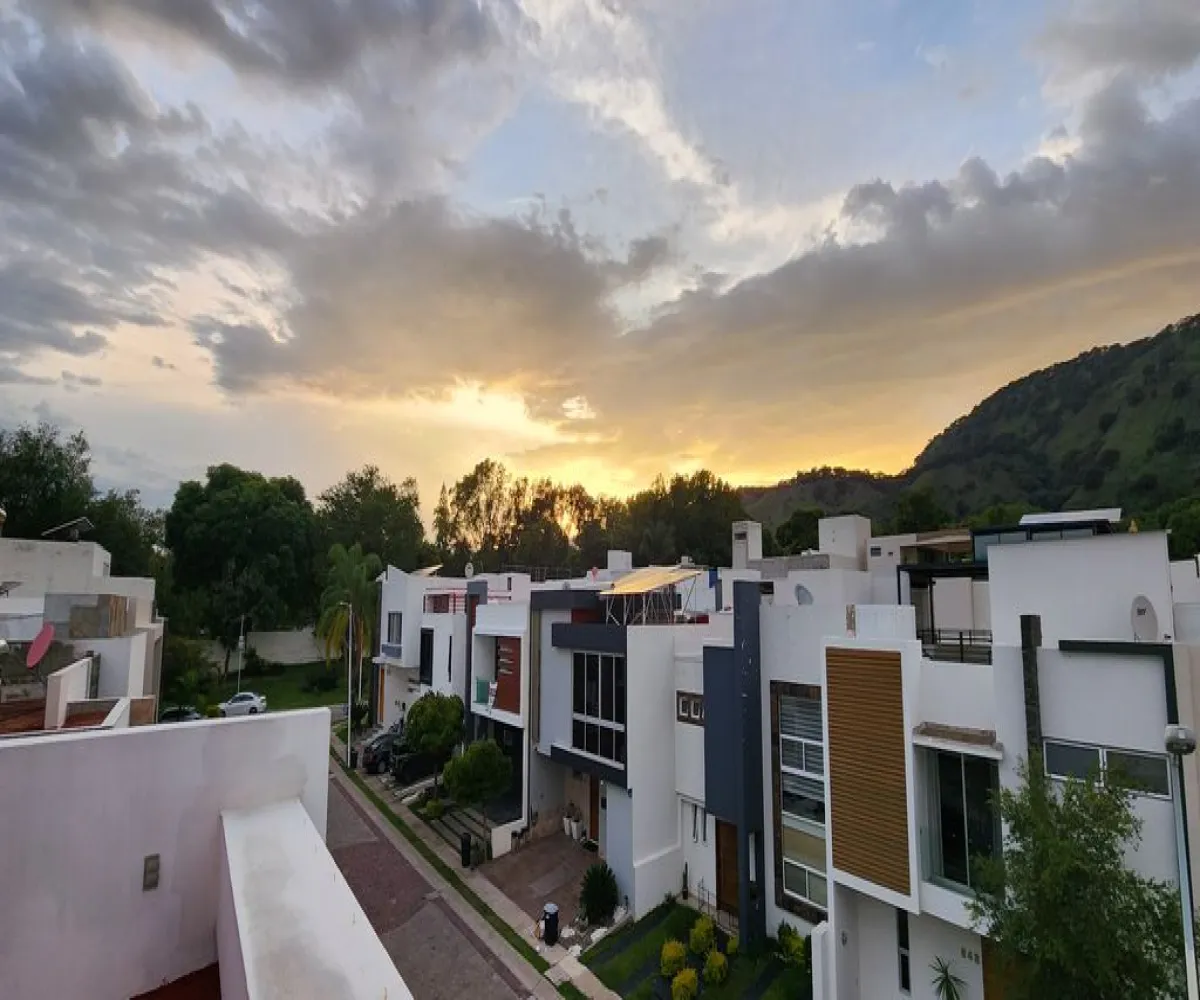 Casa En Venta,Los Gavilanes,Najerilla S/N, Tlajomulco de Zúñiga, Jalisco 45645, 3 Habitaciones,3 Baños,Najerilla,4,pW7wcgO Casa En Venta,Los Gavilanes,Najerilla S/N, Tlajomulco de Zúñiga, Jalisco 45645, 3 Habitaciones,3 Baños,Najerilla,4,pW7wcgO