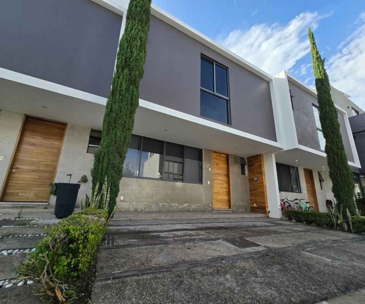 Casa En Venta,Los Gavilanes,Allende 45, Tlajomulco de Zúñiga, Jalisco 45645, 3 Habitaciones,2 Baños,Allende,2,pysz2jb