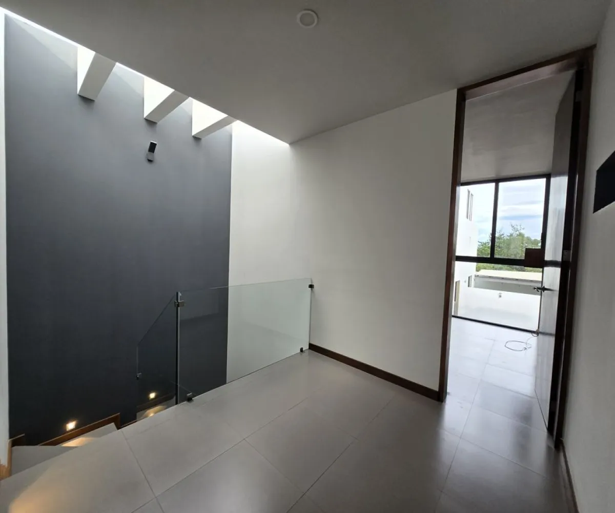 Casa En Venta,Los Gavilanes,Allende 45, Tlajomulco de Zúñiga, Jalisco 45645, 3 Habitaciones,2 Baños,Allende,2,pysz2jb