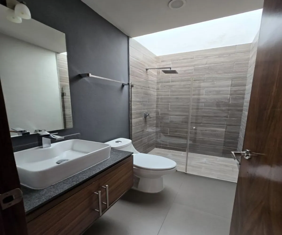 Casa En Venta,Los Gavilanes,Allende 45, Tlajomulco de Zúñiga, Jalisco 45645, 3 Habitaciones,2 Baños,Allende,2,pysz2jb