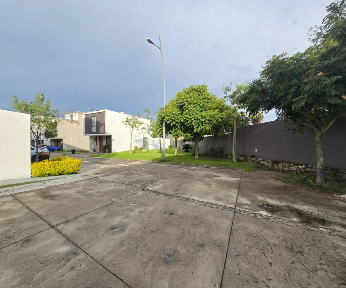 Casa En Venta,Los Gavilanes,Allende 45, Tlajomulco de Zúñiga, Jalisco 45645, 3 Habitaciones,2 Baños,Allende,2,pysz2jb