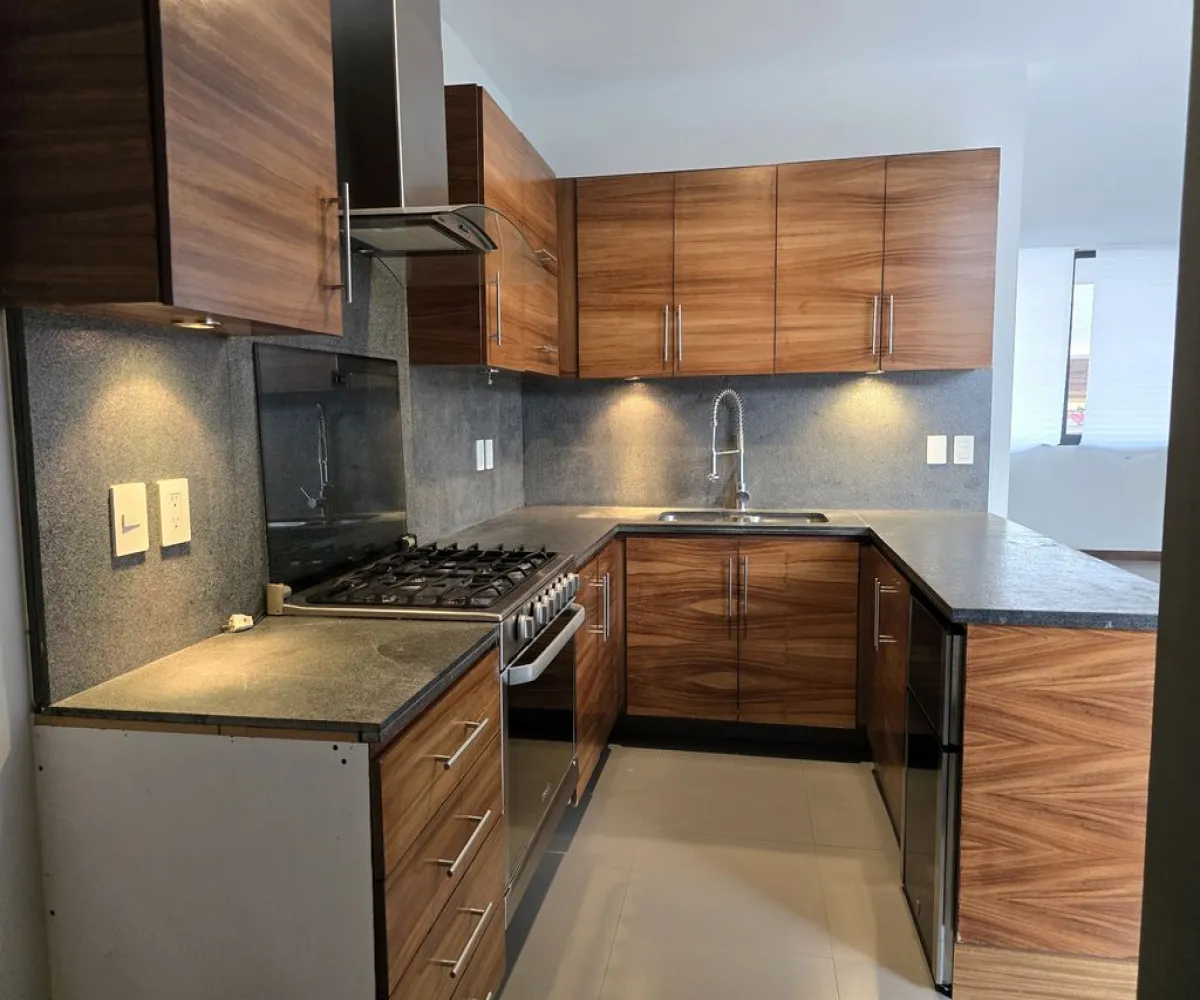 Casa En Venta,Los Gavilanes,Allende 45, Tlajomulco de Zúñiga, Jalisco 45645, 3 Habitaciones,2 Baños,Allende,2,pysz2jb