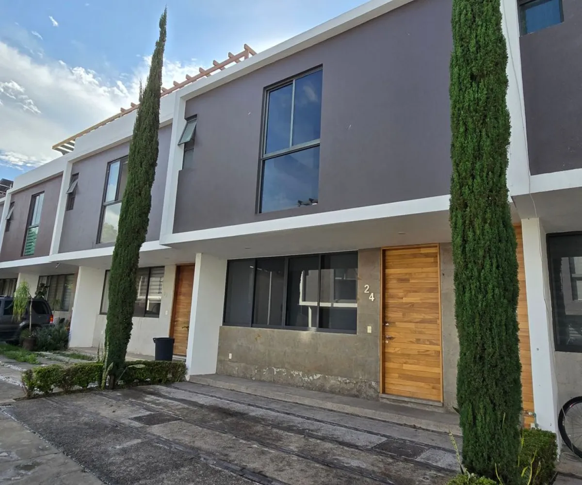 Casa En Venta,Los Gavilanes,Allende 45, Tlajomulco de Zúñiga, Jalisco 45645, 3 Habitaciones,2 Baños,Allende,2,pysz2jb