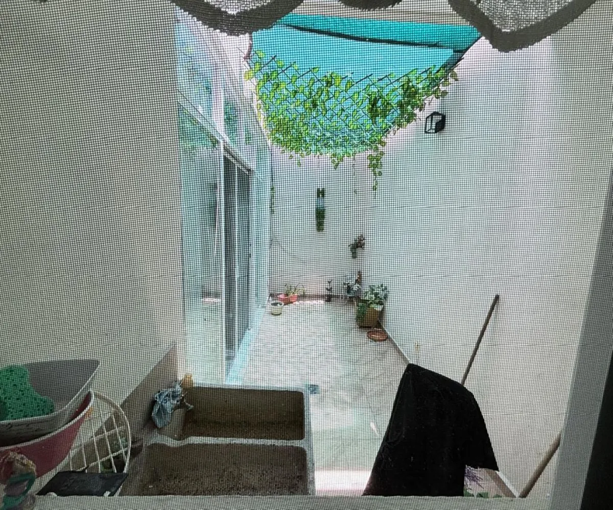 Casa En Venta,Santa Elena Estadio,Calle Linares 2441, Guadalajara, Jalisco 44230, 3 Habitaciones,2 Baños,Calle Linares,3,pZCRKxN