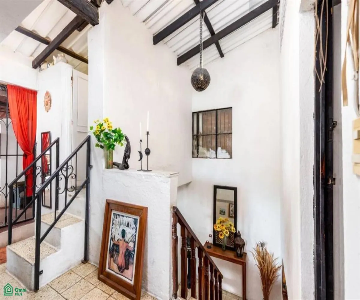 Casa En Venta,Puerto Vallarta Centro,Calle Guadalupe Sanchez 880, Puerto Vallarta, Jalisco 48300, 9 Habitaciones,8 Baños,Calle Guadalupe Sanchez,3,MX25998294