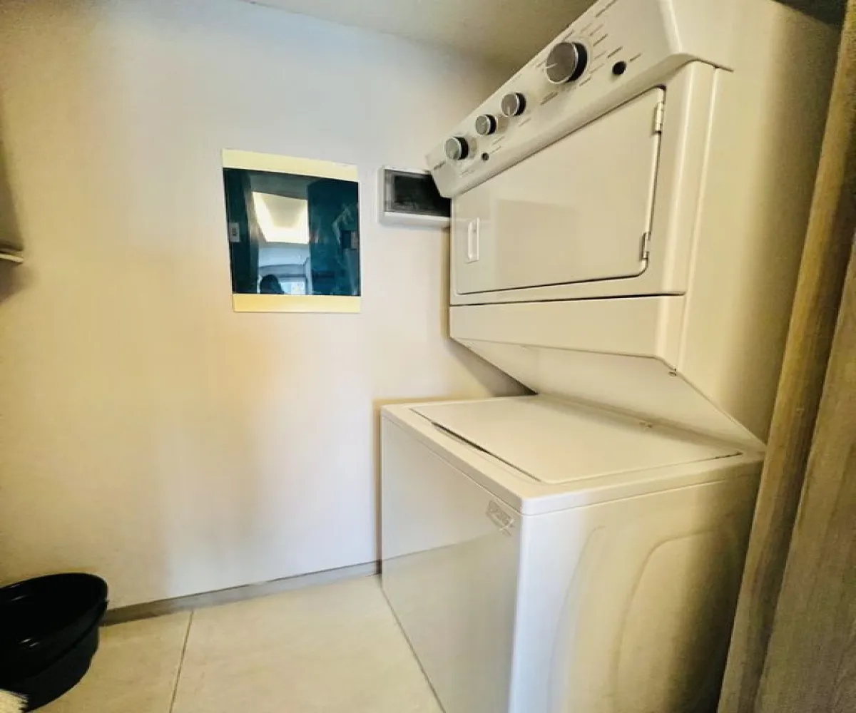 Departamento En Renta,Colinas de San Javier,Avenida Acueducto 2380 PISO 3, Guadalajara, Jalisco 45110, 2 Habitaciones,2 Baños,Avenida Acueducto,1,pt7Jrk4