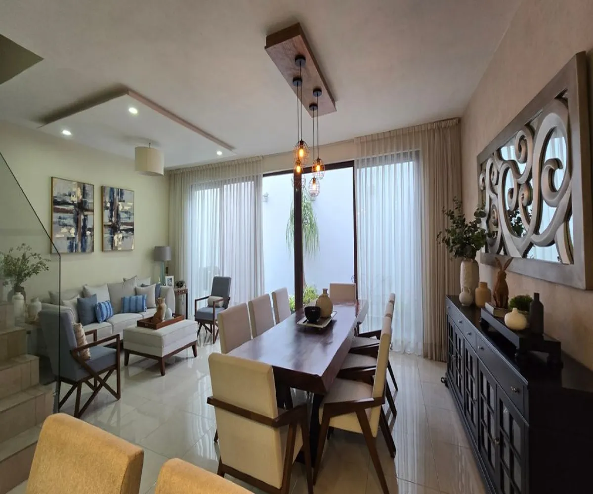 Casa En Venta,Colonial Tlaquepaque,Calle República de Nicaragua 161, San Pedro Tlaquepaque, Jalisco 45570, 3 Habitaciones,3 Baños,Calle República de Nicaragua,3,plfUPLT Casa En Venta,Colonial Tlaquepaque,Calle República de Nicaragua 161, San Pedro Tlaquepaque, Jalisco 45570, 3 Habitaciones,3 Baños,Calle República de Nicaragua,3,plfUPLT
