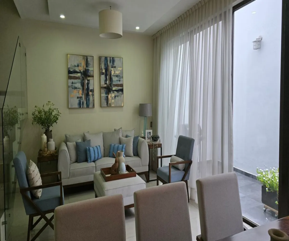 Casa En Venta,Colonial Tlaquepaque,Calle República de Nicaragua 161, San Pedro Tlaquepaque, Jalisco 45570, 3 Habitaciones,3 Baños,Calle República de Nicaragua,3,plfUPLT Casa En Venta,Colonial Tlaquepaque,Calle República de Nicaragua 161, San Pedro Tlaquepaque, Jalisco 45570, 3 Habitaciones,3 Baños,Calle República de Nicaragua,3,plfUPLT